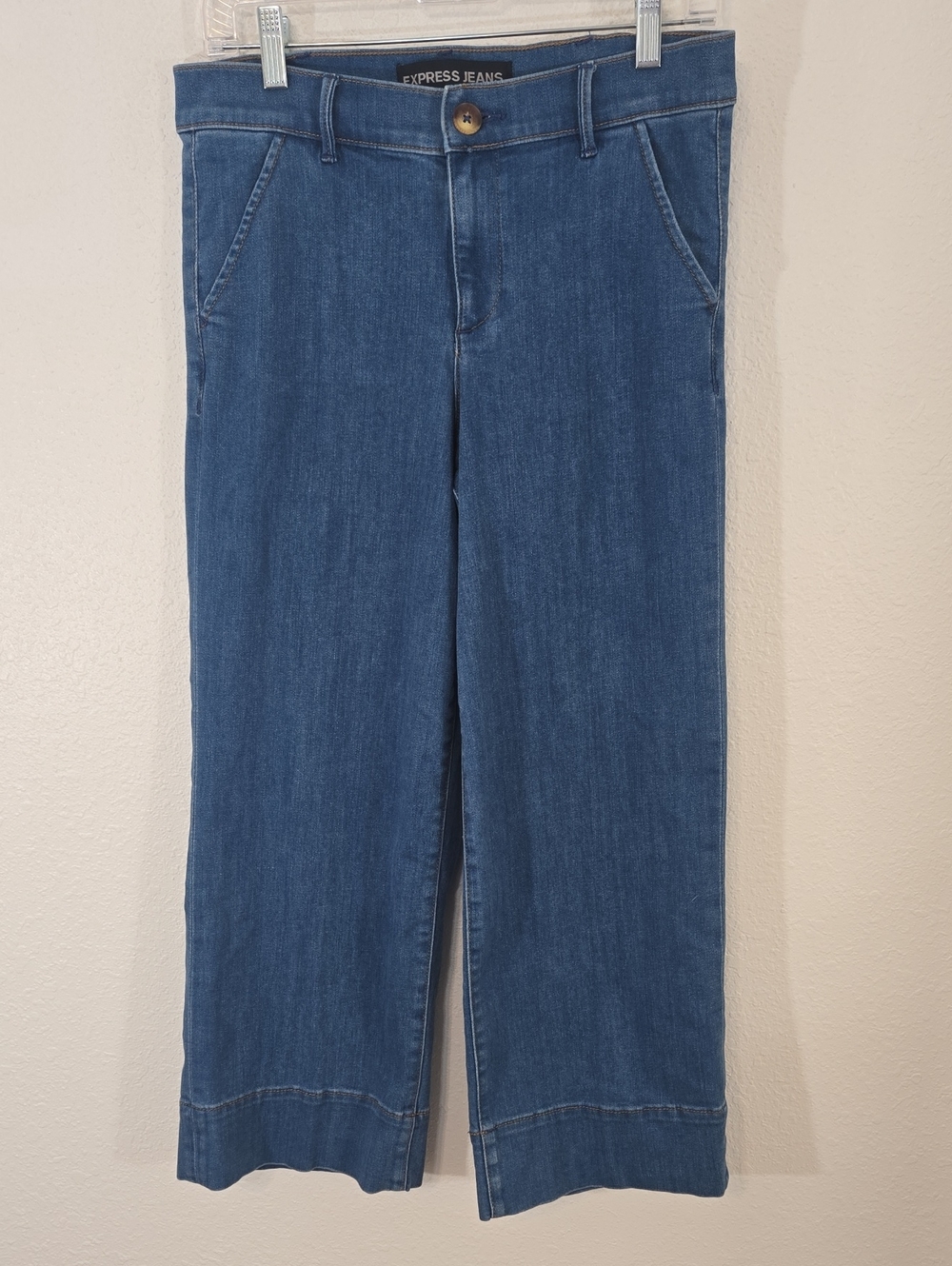 Express Blue Denim Wide-Leg Cropped Jeans High Rise Boho Hippie Chic, size 8R